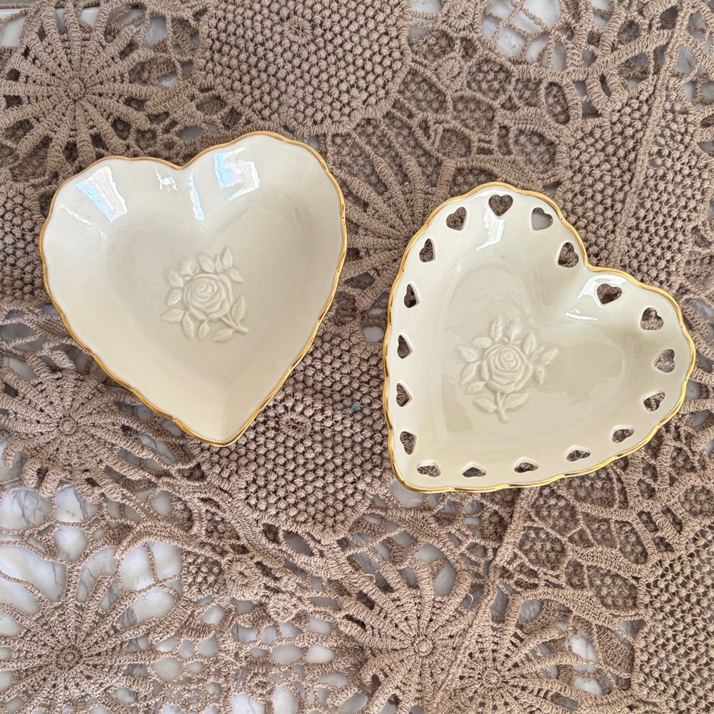 Lenox Cream Heart Bowl with Gold Trim